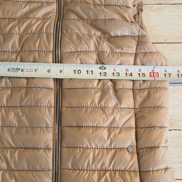 MNG Packable Puffer Vest NWOT Warm Cozy Tan XS Women - Picture 5 of 8